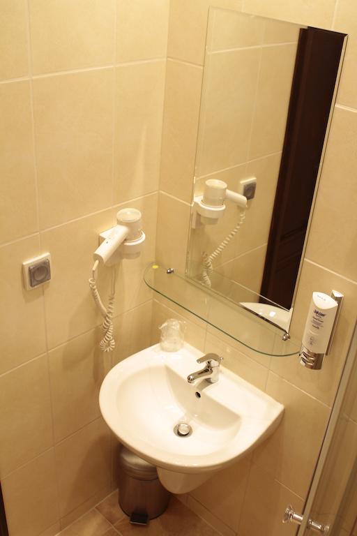 Hotel Zorza Namysłów Rum bild