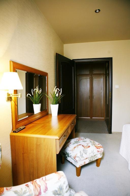 Hotel Zorza Namysłów Rum bild