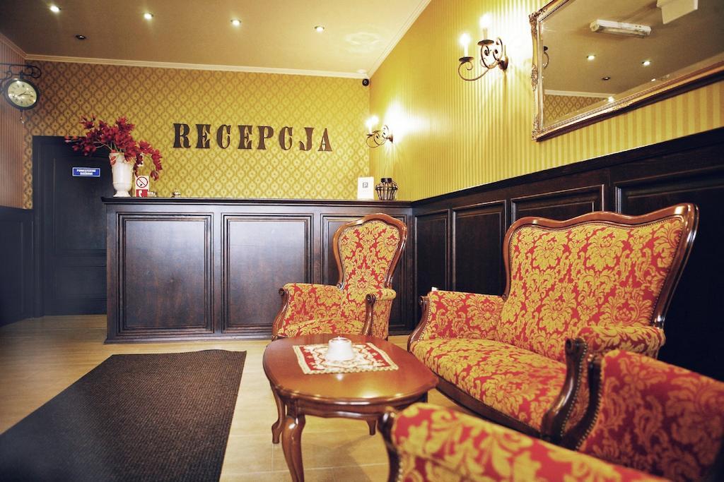 Hotel Zorza Namysłów Exteriör bild
